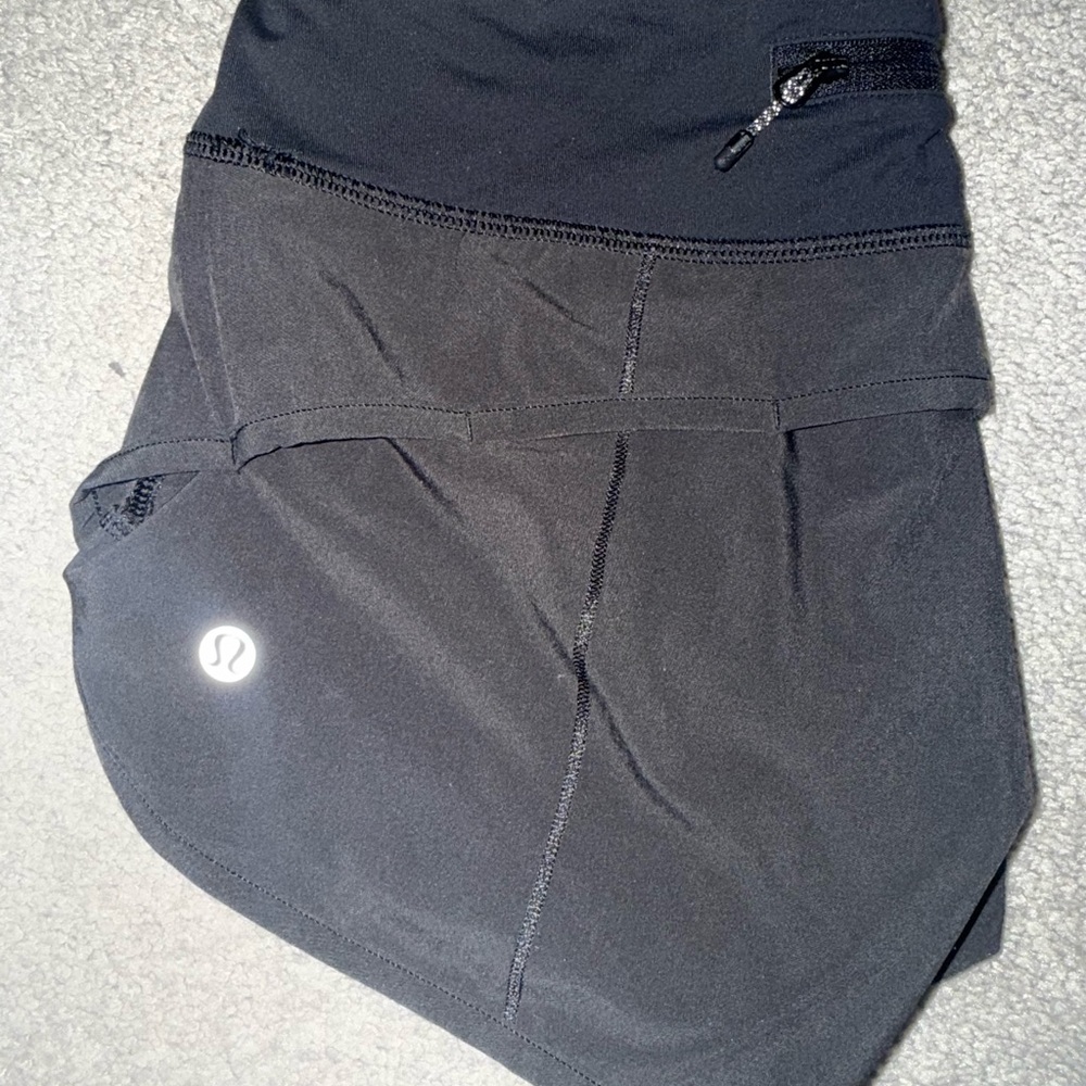 Lululemon black run speed shorts